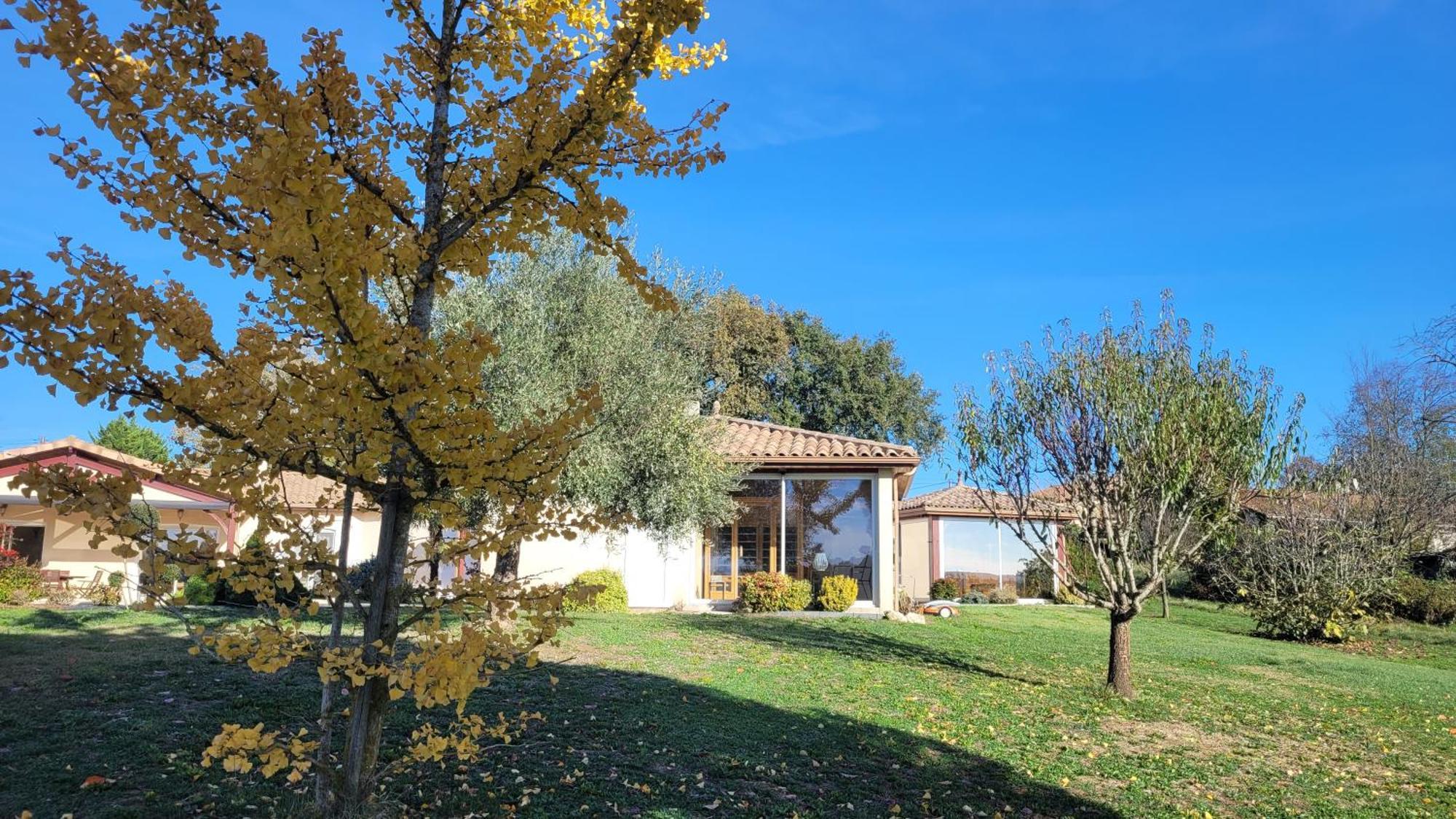 LE CLOS CASTEL -Chambre d'hôtes - Gîte équipé Casteljaloux Esterno foto
